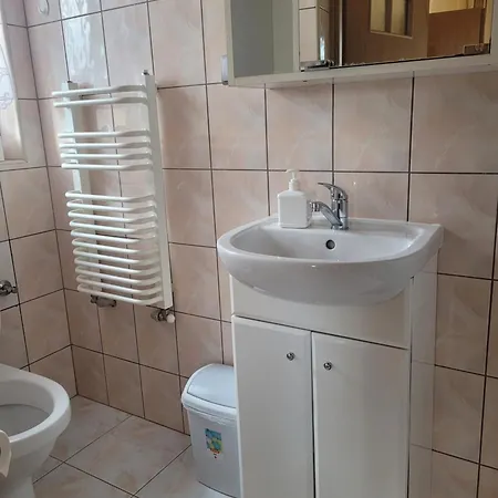 Проживание в семье Goscinne Smrekowa 27a